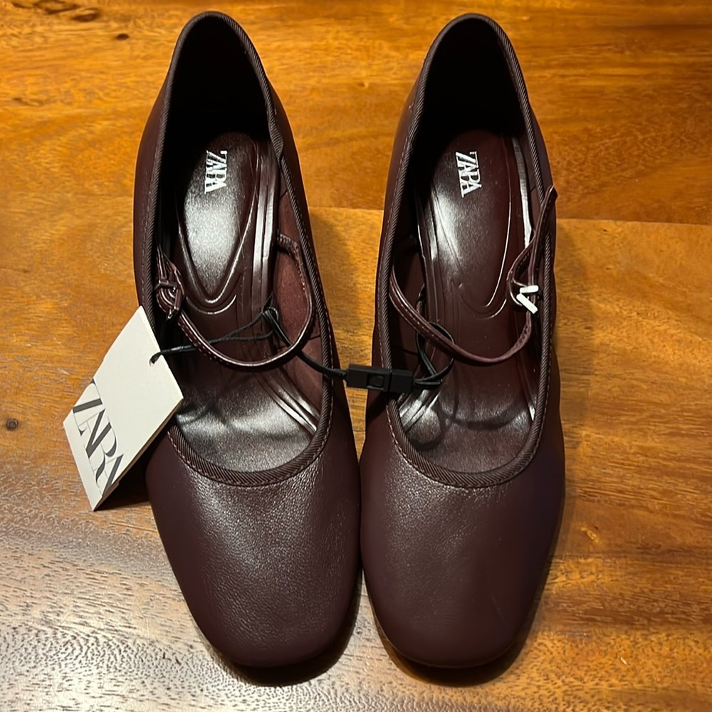 Zara Soft Leather Mary Jane shoes